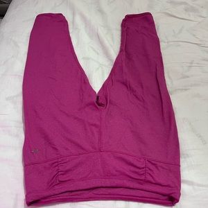 Fuchsia workout capris